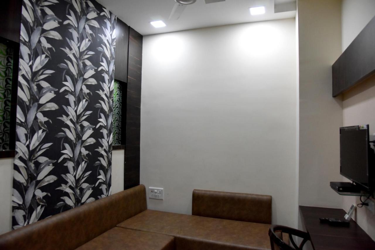 Topline Resort Dhule Exterior photo